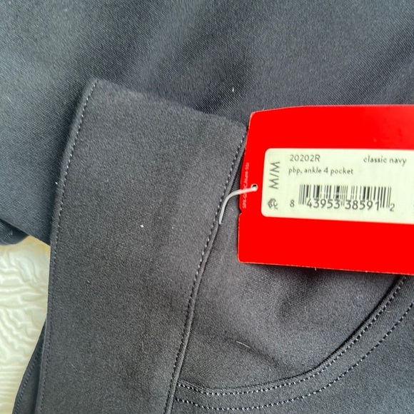 SPANX Charcoal Leggings - Picture 9 of 9